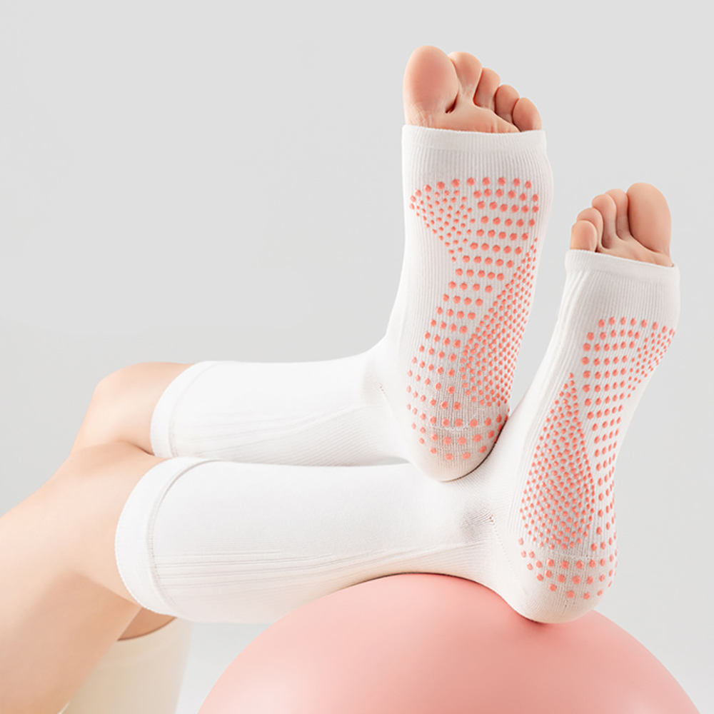 Kaus Kaki Yoga Profesional den - Pilates & Yoga Vida ulasan dan harga